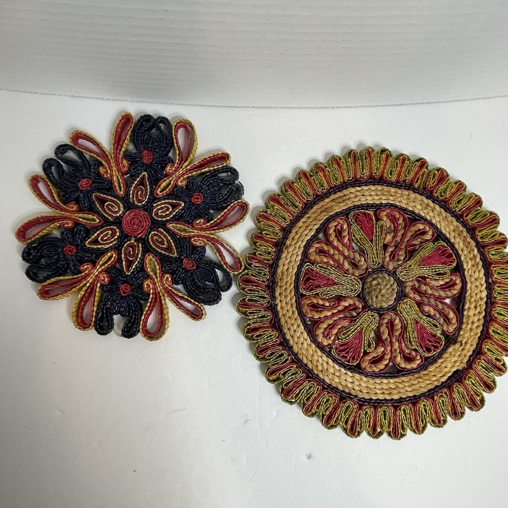 Vintage Woven Trivets Rattan Wicker Straw Colorful BoHo Wall Deco / Hot Pads